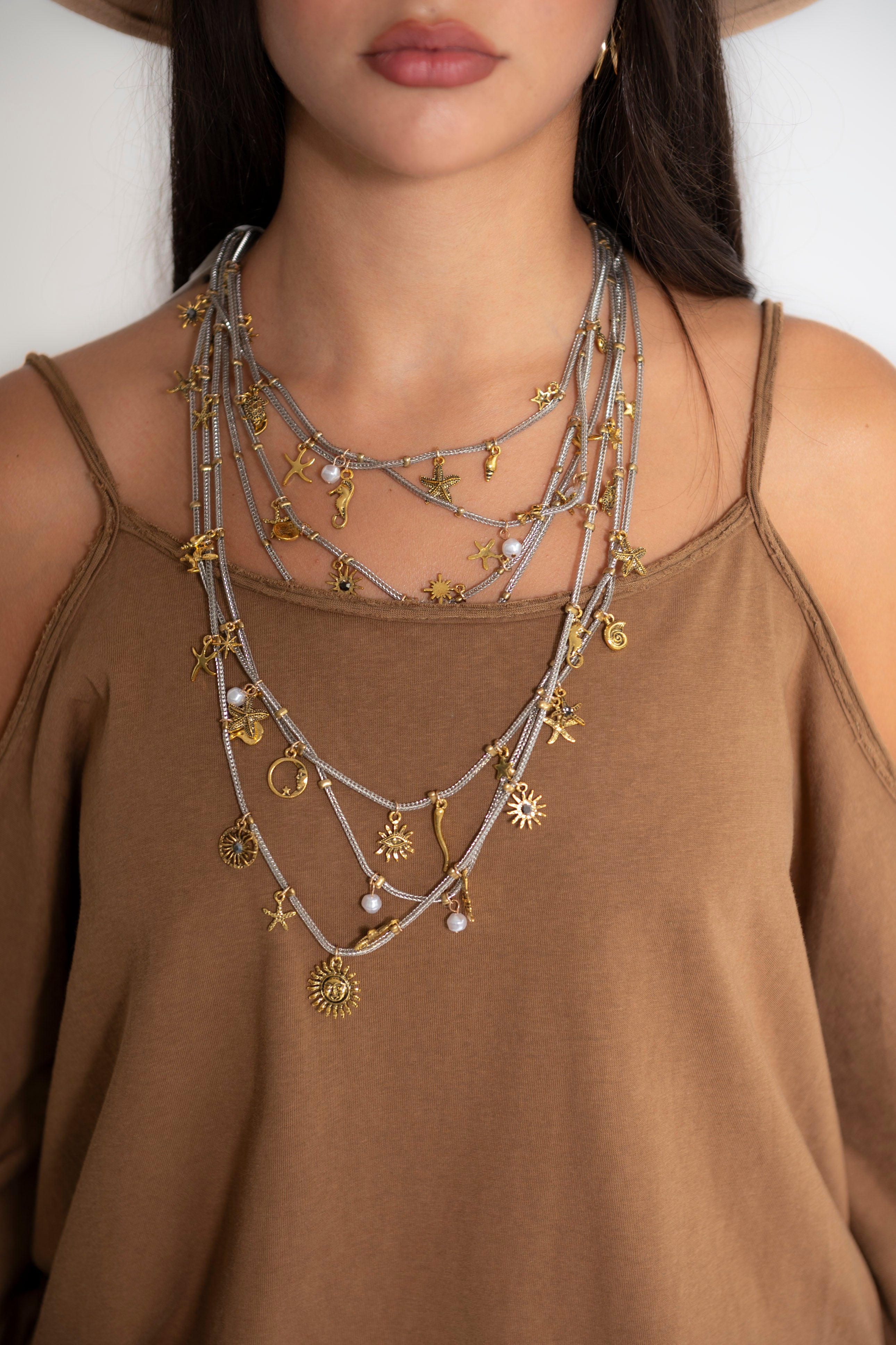 Collana ciondoli bicolore