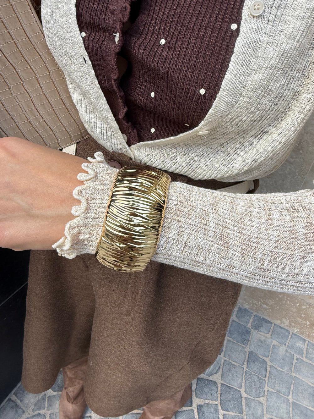 Bracciale bombato rigato