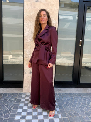 Tailleur in raso by Lumina