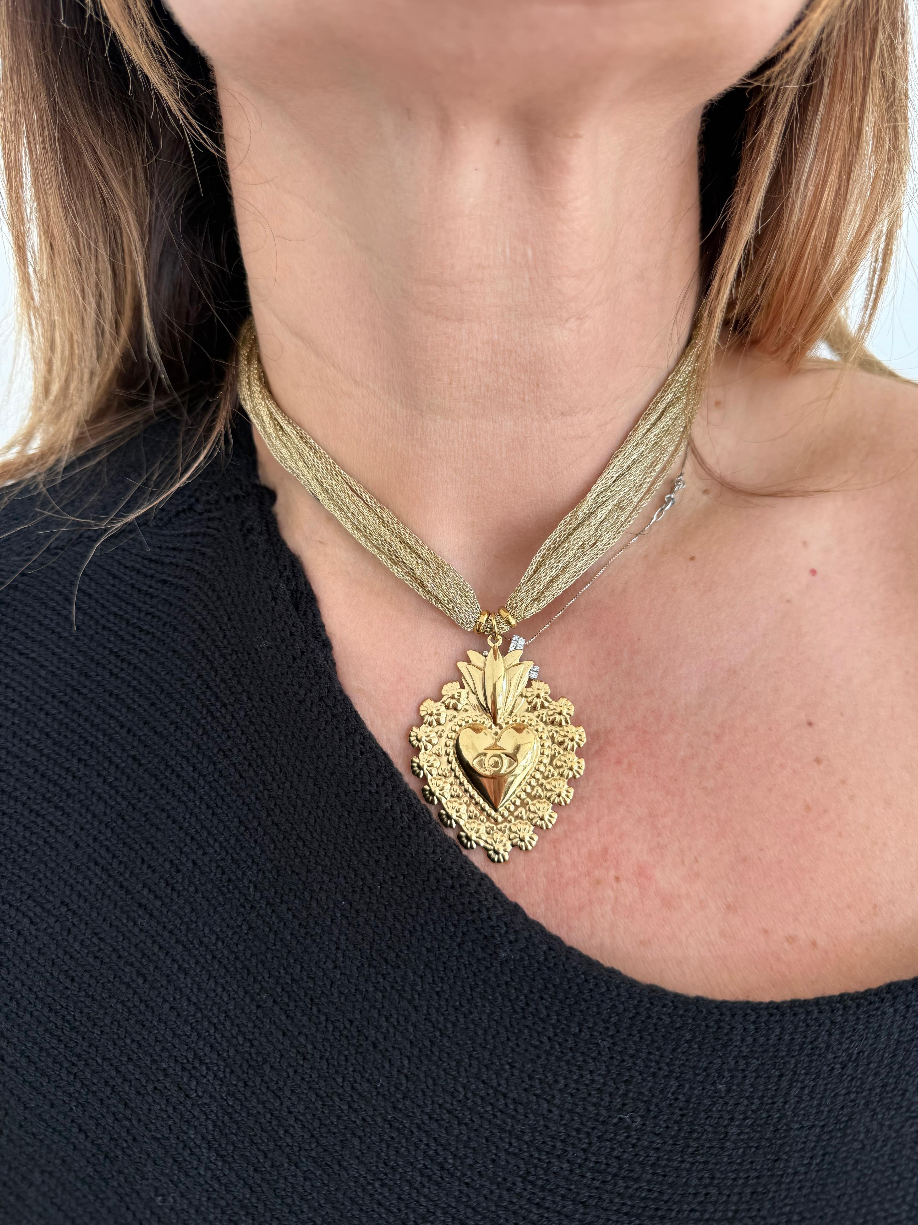 Collana cuore sacro gold