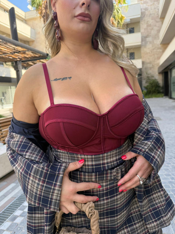 Corpetto steccato curvy