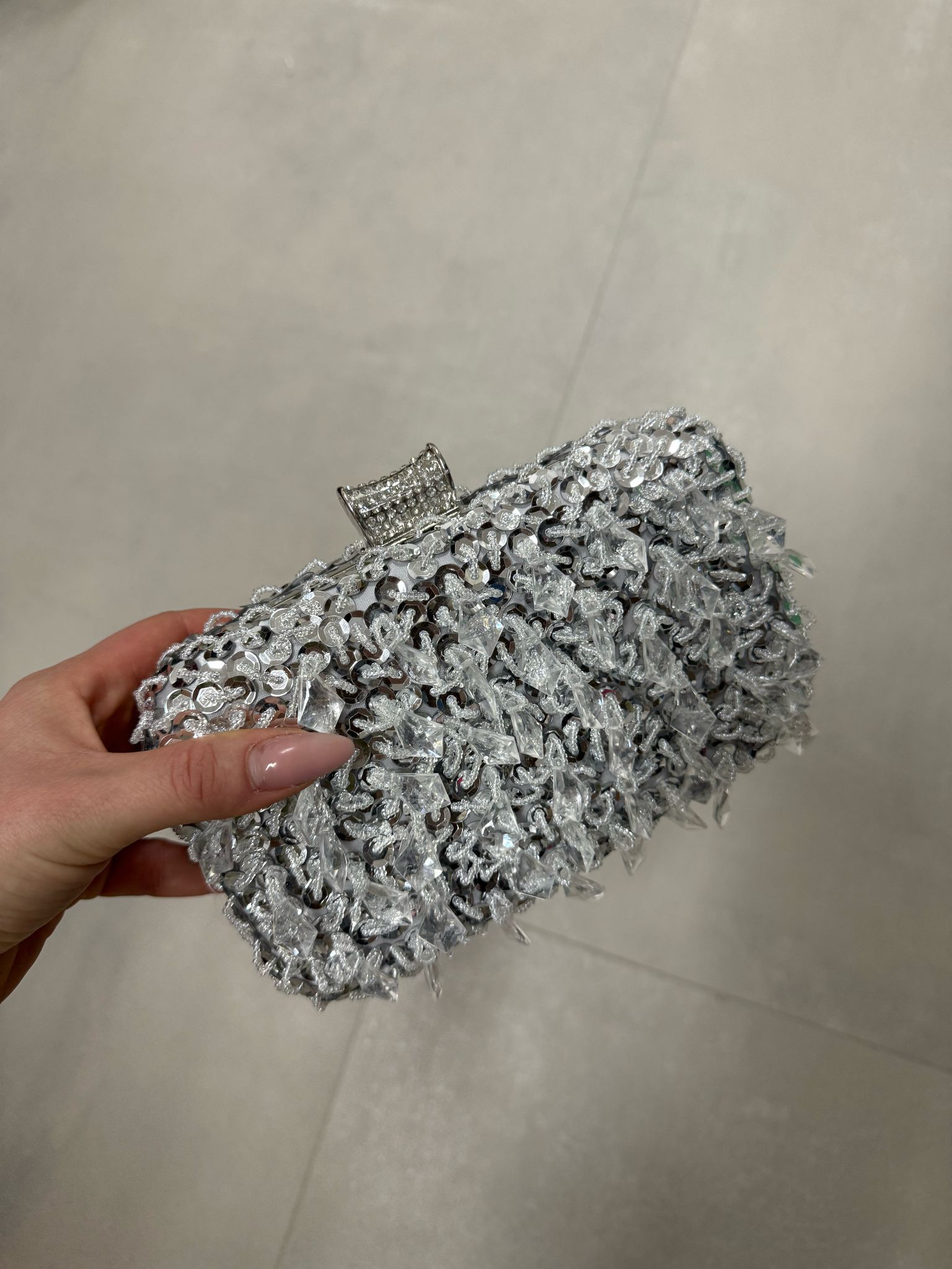 Pochette pietre
