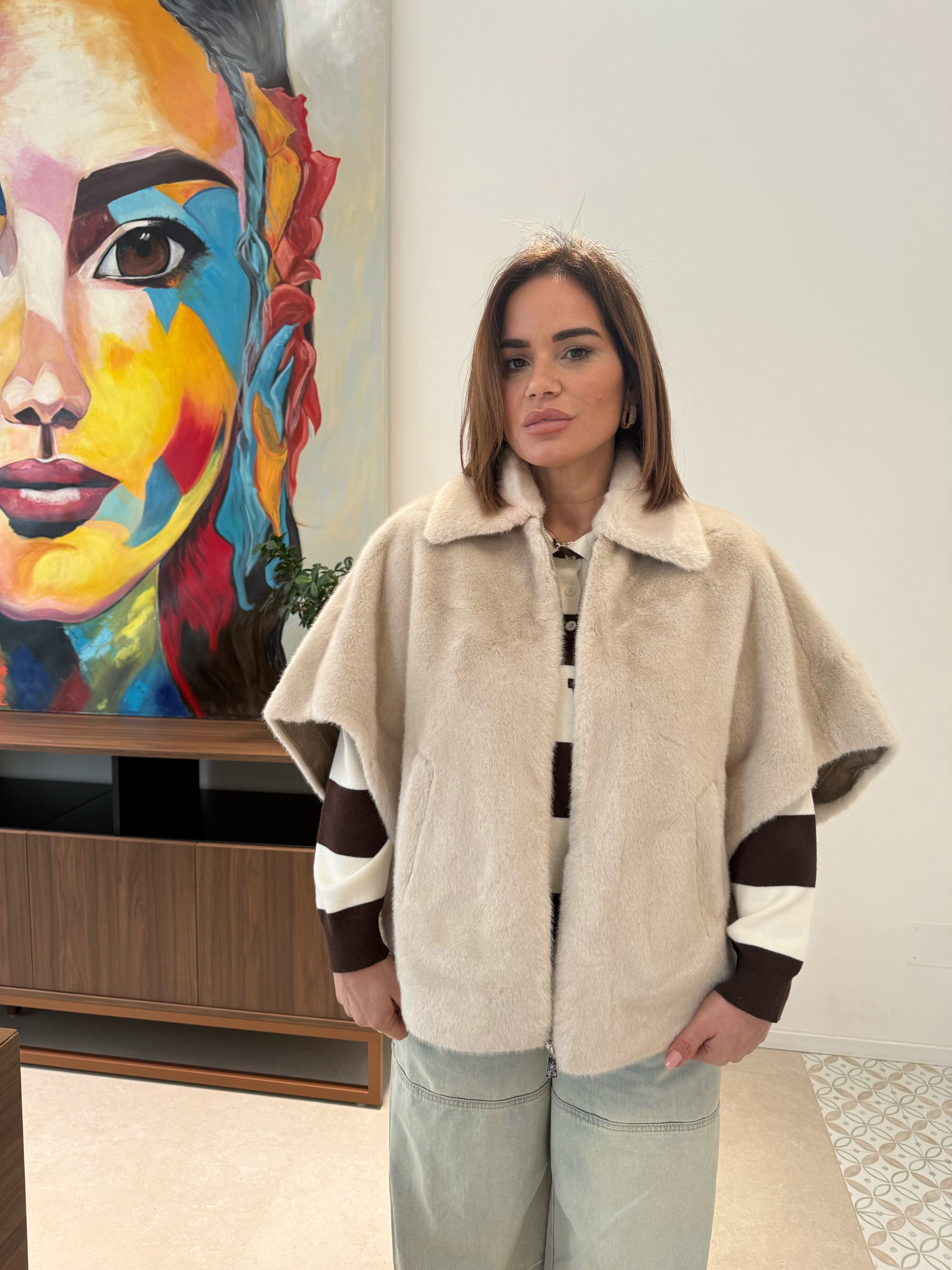 Pelliccia mantella con zip