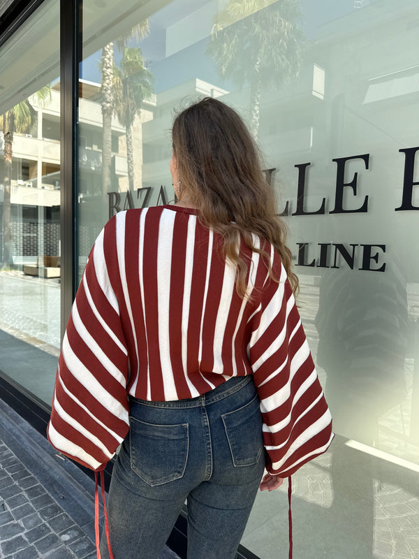 Maglia strisce con laccetto