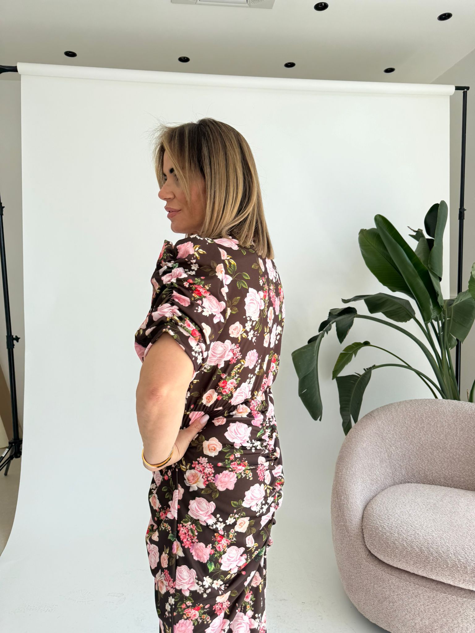 Abito midi fiori curvy
