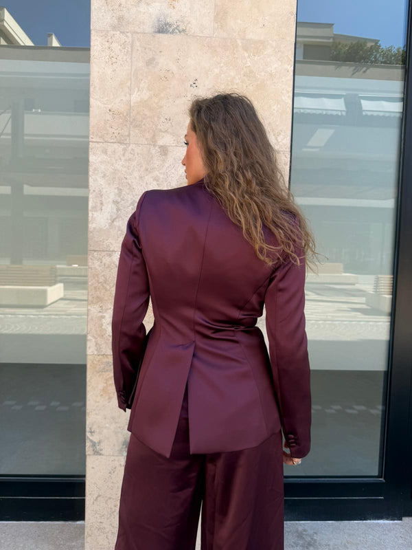 Tailleur in raso by Lumina