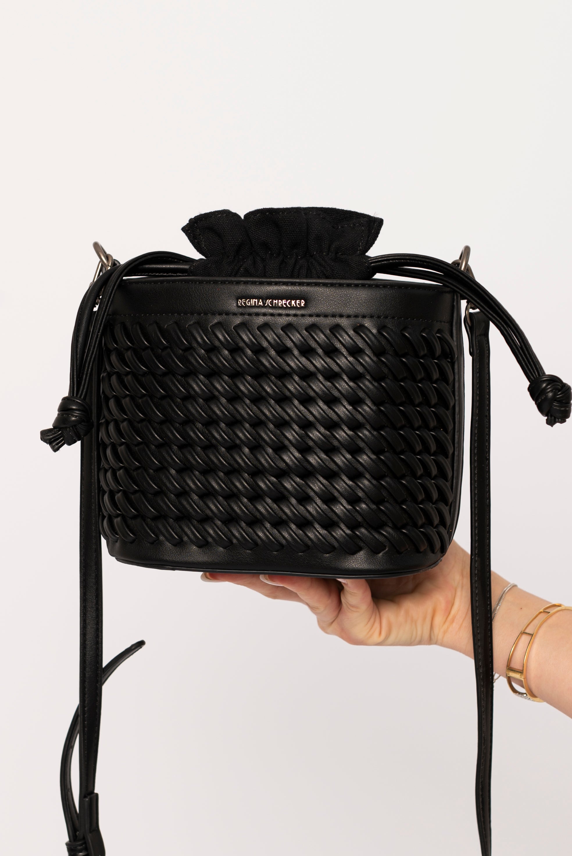Borsa secchiello intrecciata