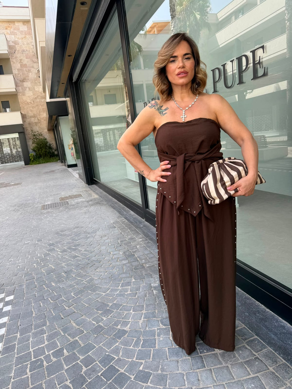 Cordset in lino a fascia con borchie curvy