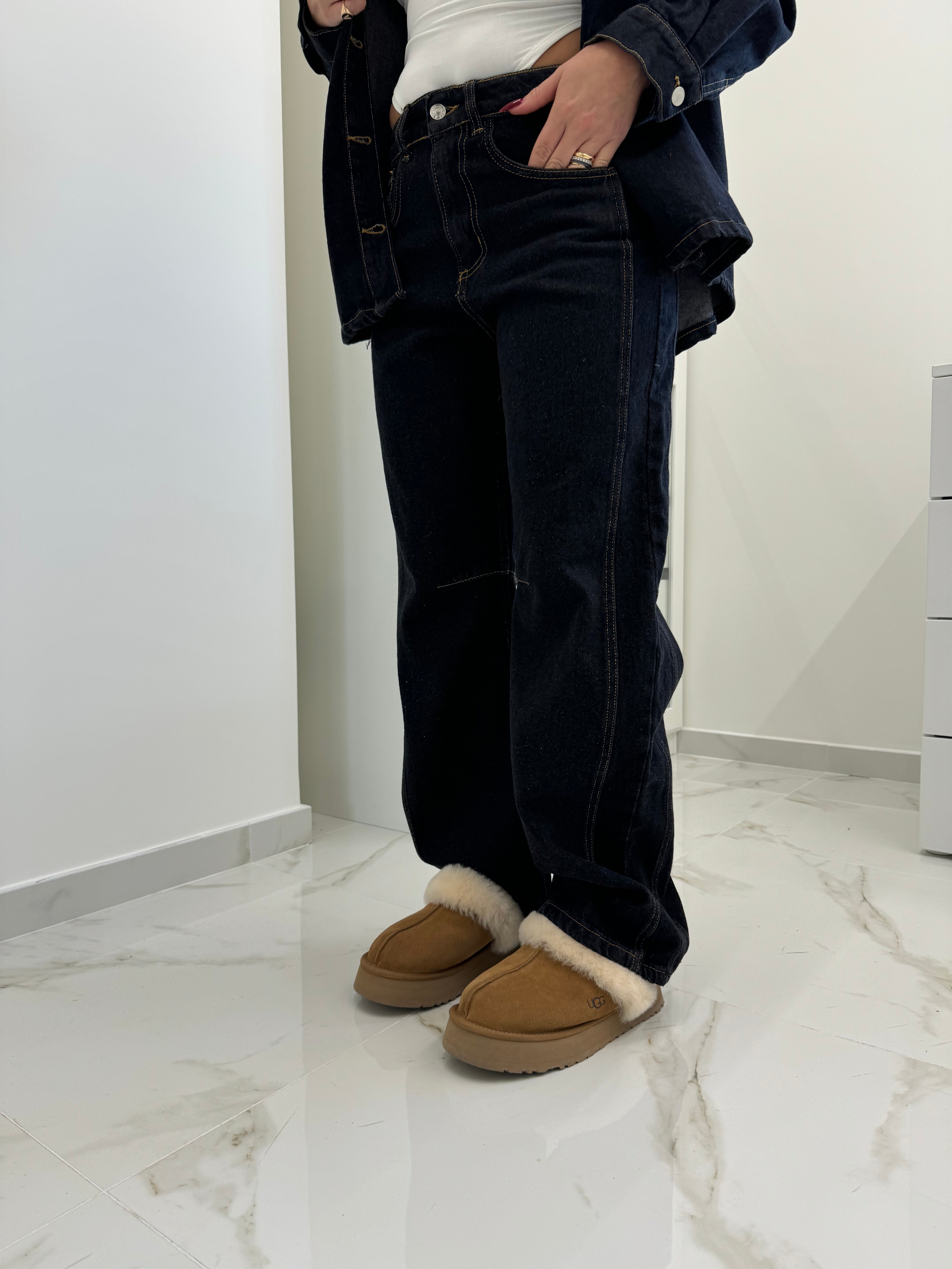 Jeans a palazzo con cuciture camel