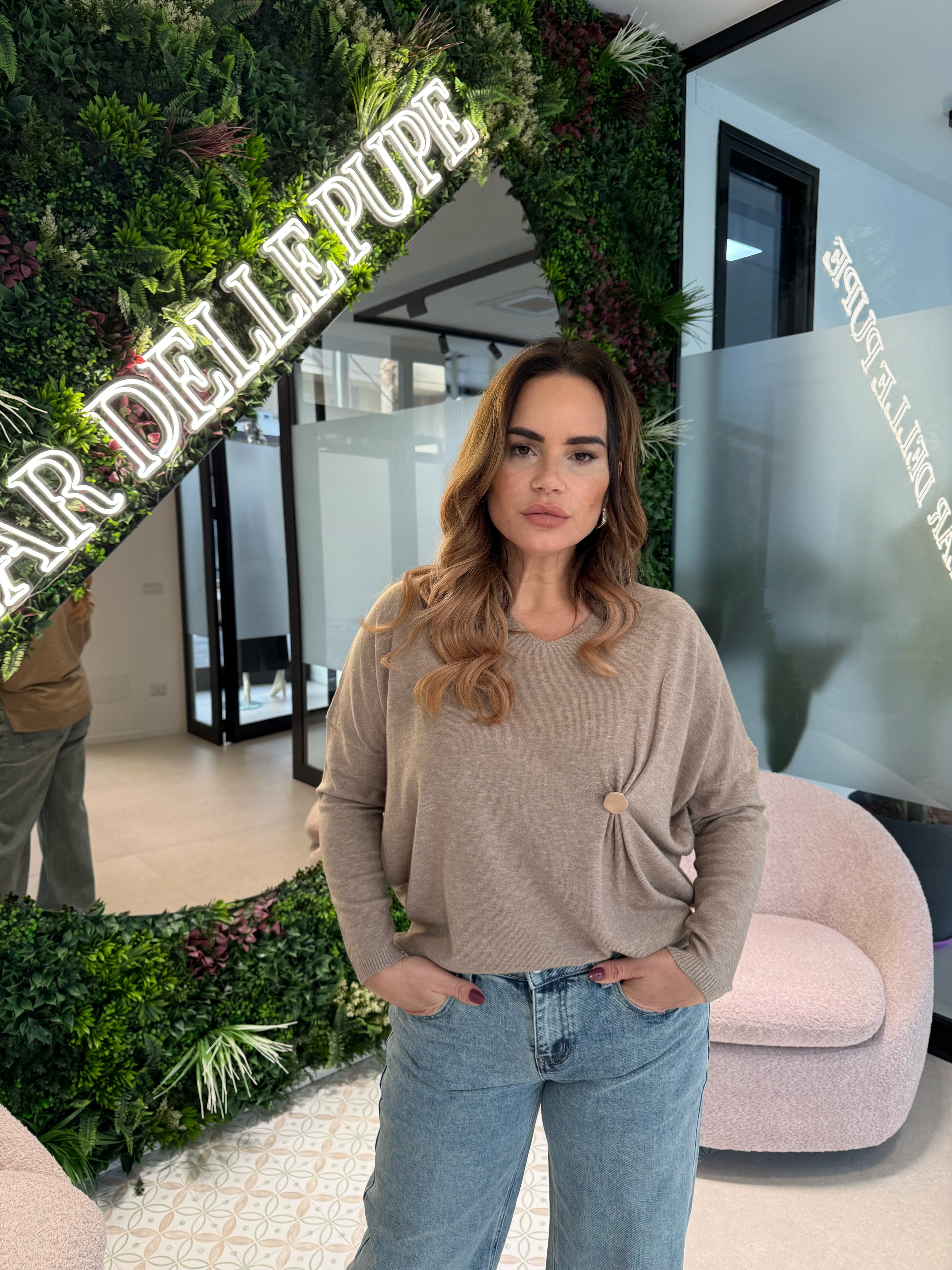 Pull con bottone Gold