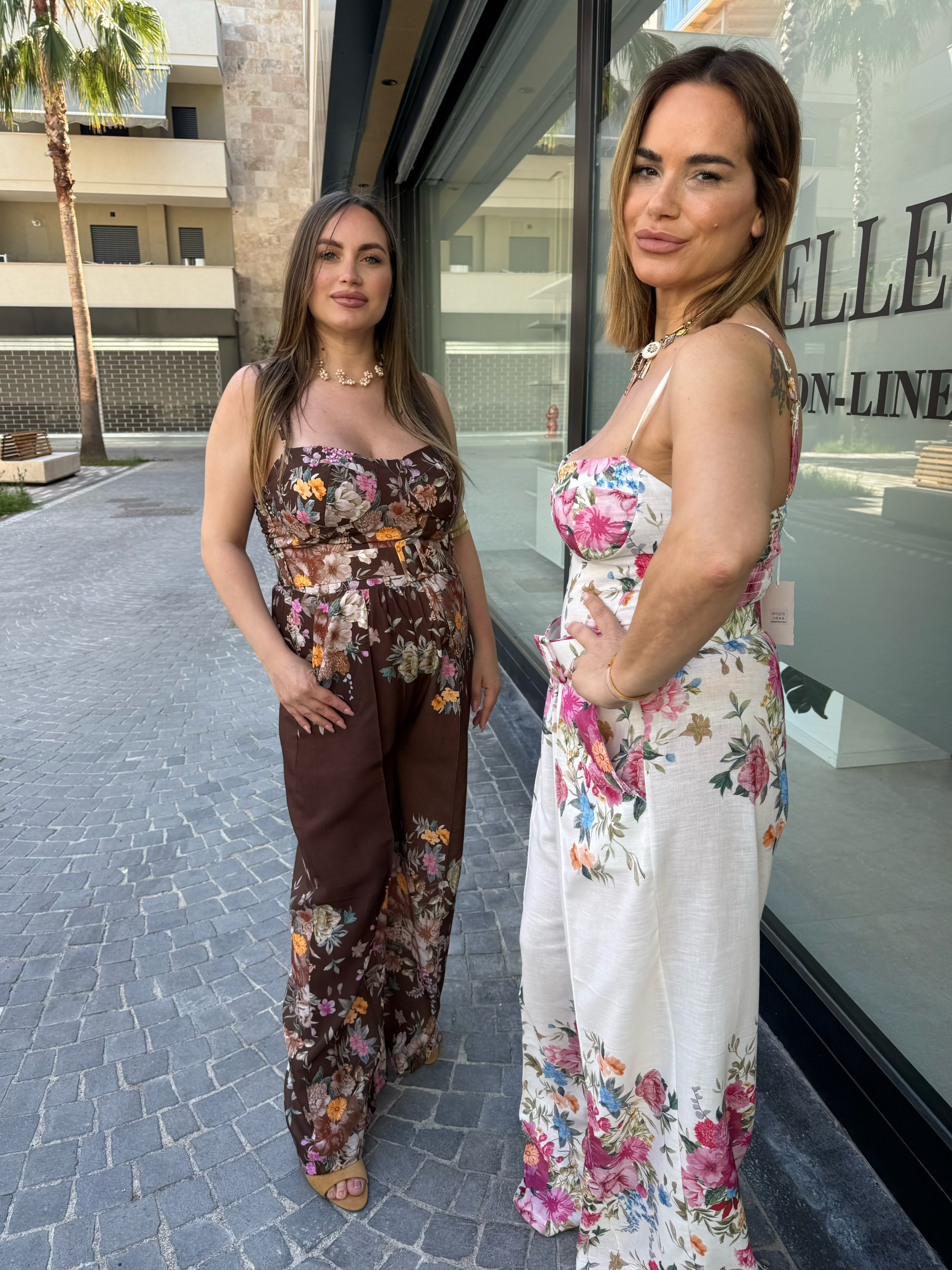 Tuta intera floreale curvy