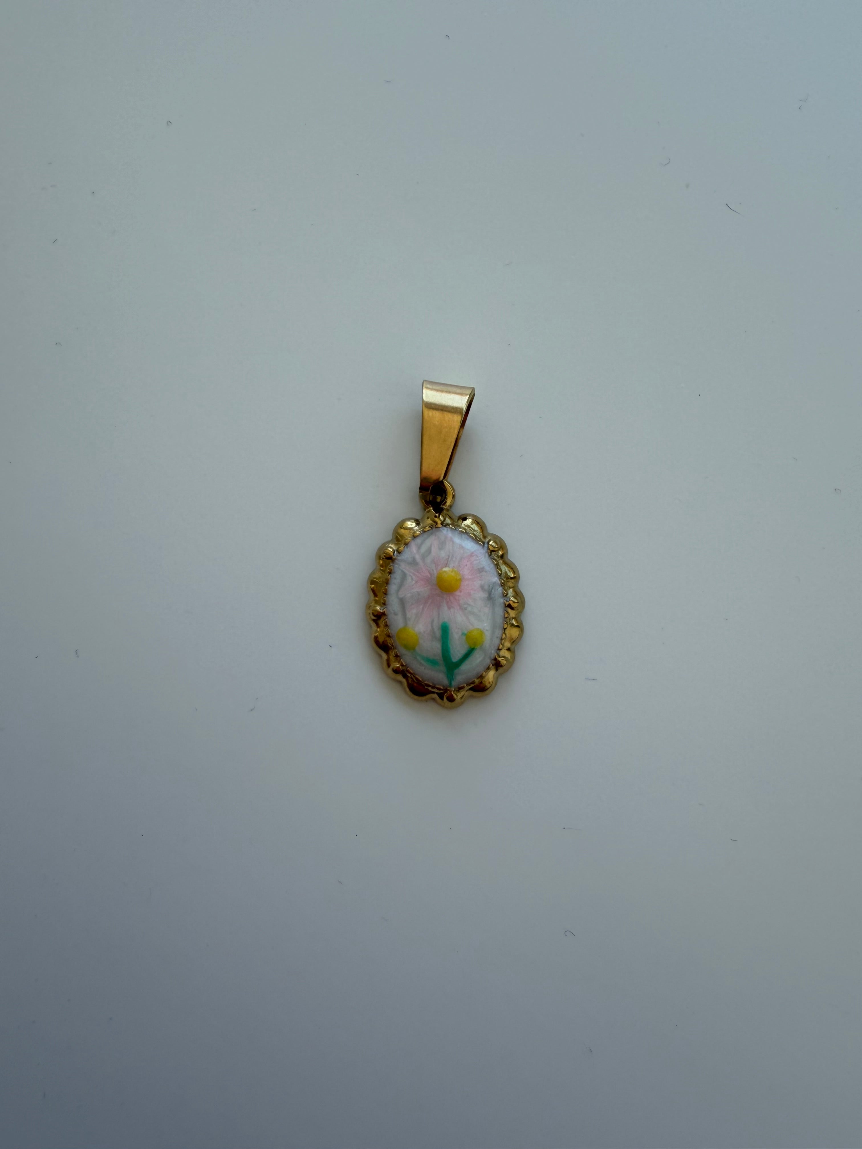 Collana filo magnetico con ciondolo a scelta
