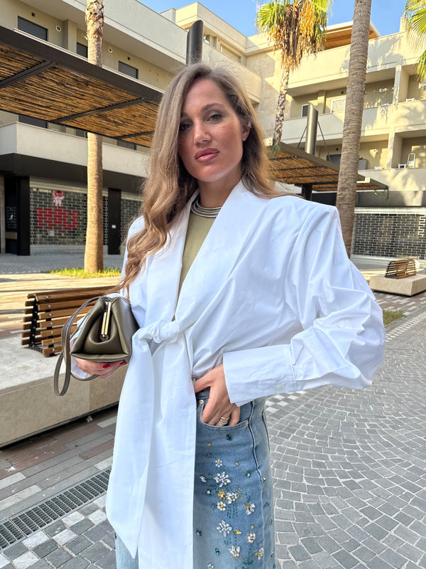 Camicia nodo