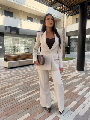 Tailleur elegance by Lumina