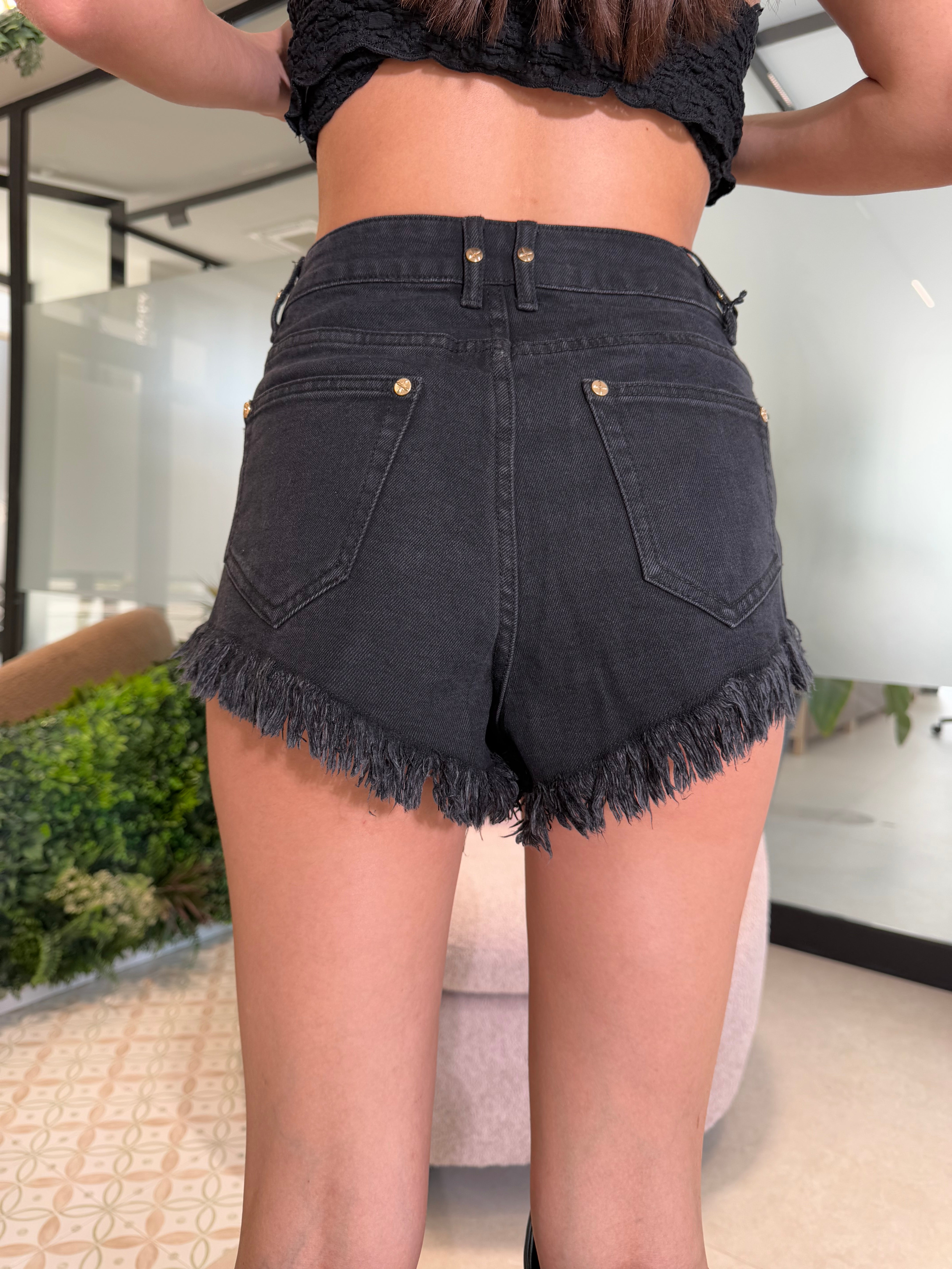 Pantaloncino denim sfrangiato black