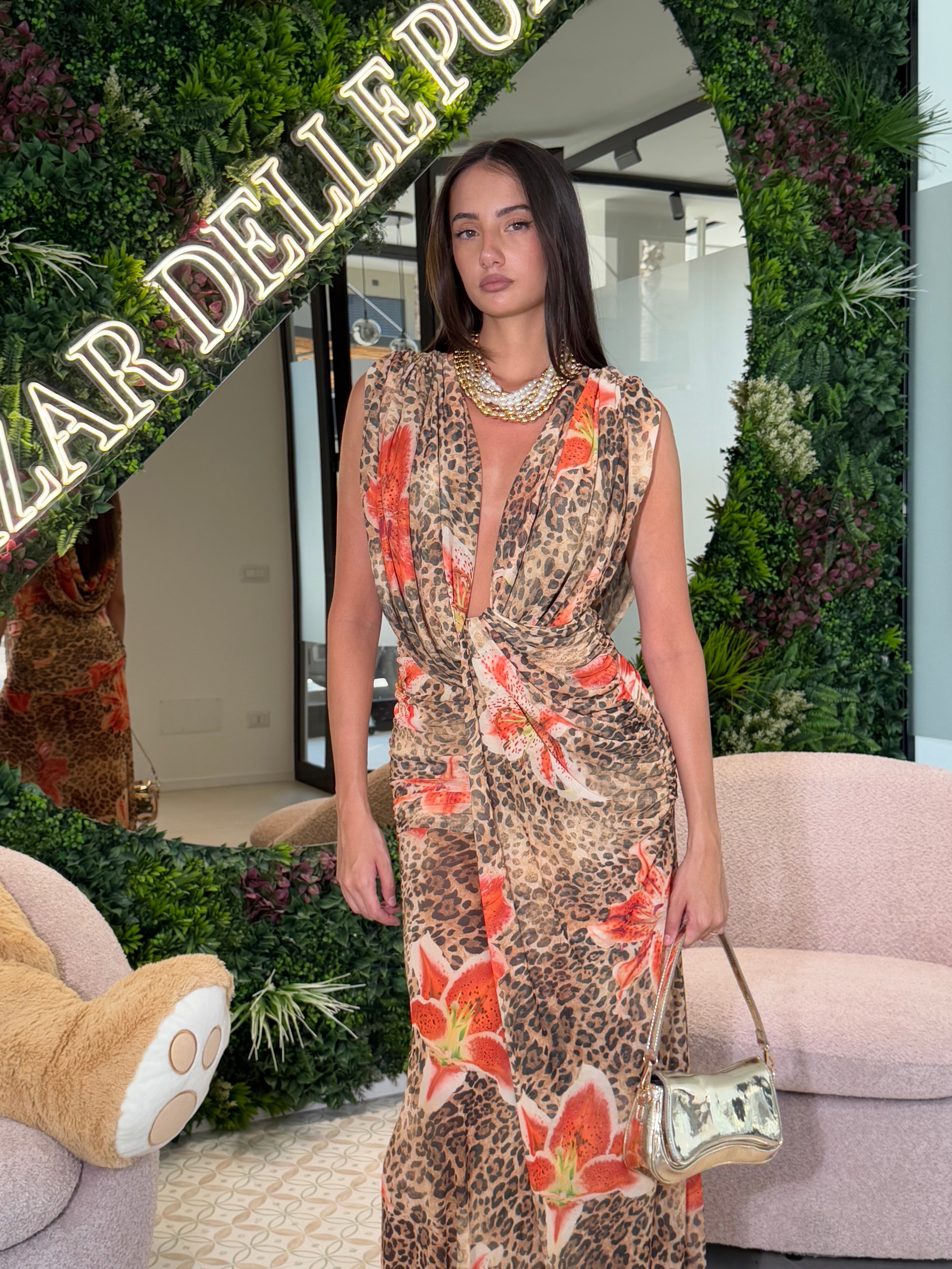 Abito con scollo animalier Lumina