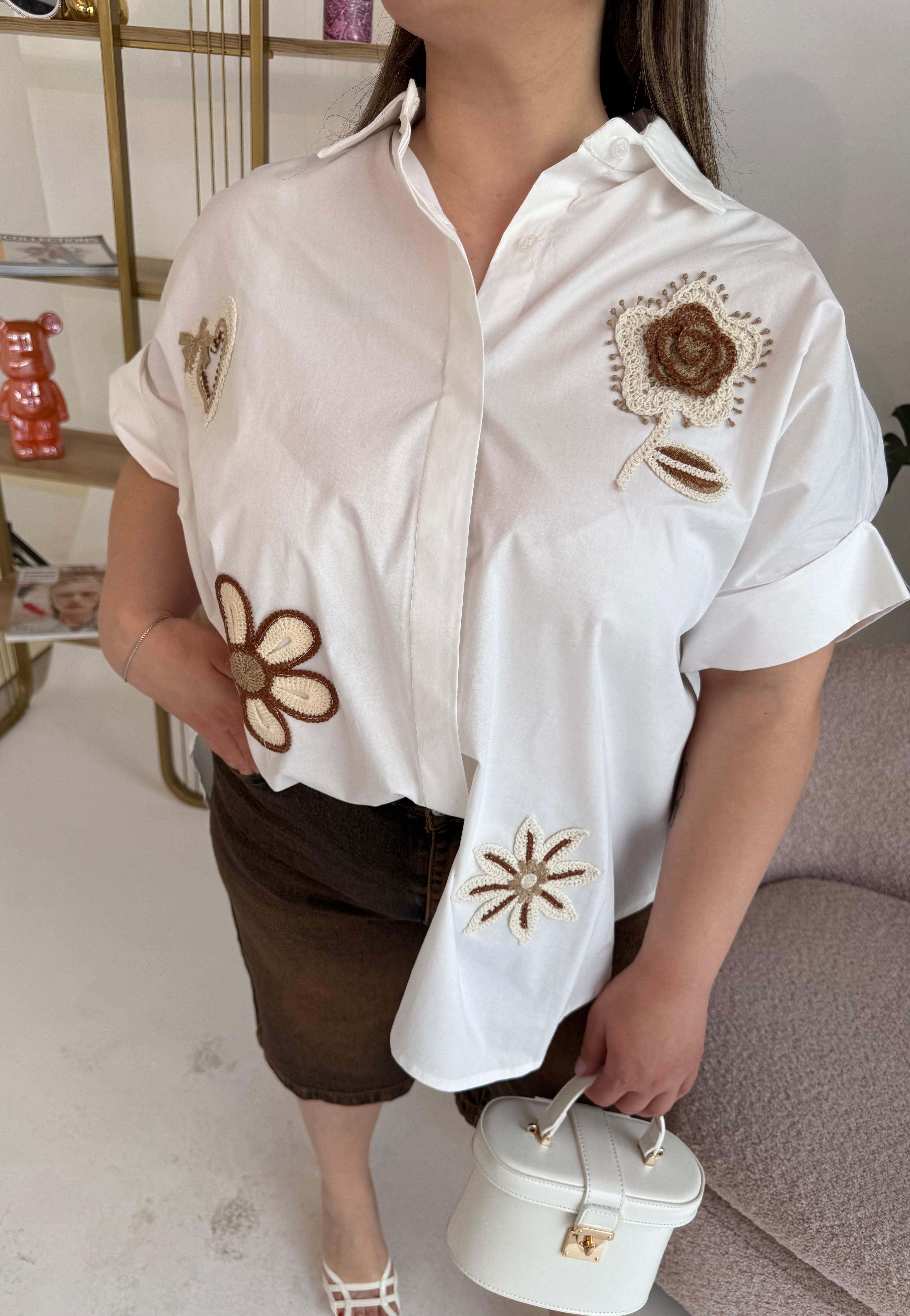 Camicia con fiori uncinetto curvy