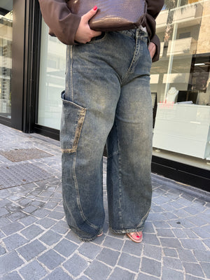 Jeans con dettagli mimetici curvy