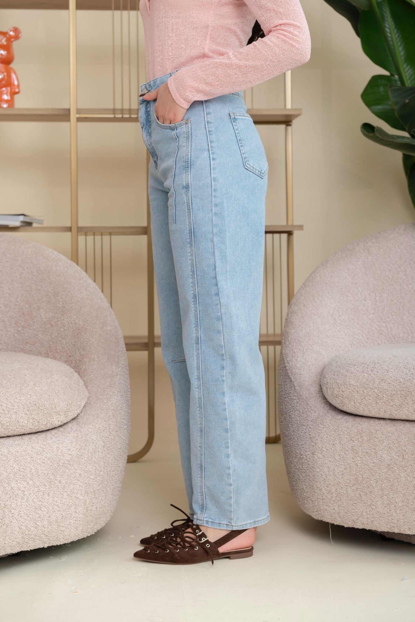 Jeans ballon con cuciture