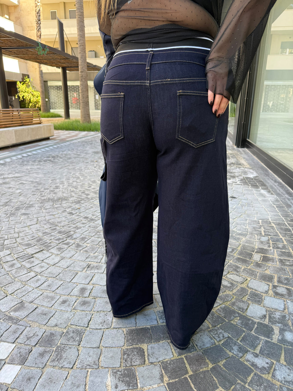 Jeans scuro con elastico curvy