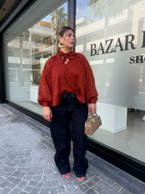 Maglia in pizzo curvy