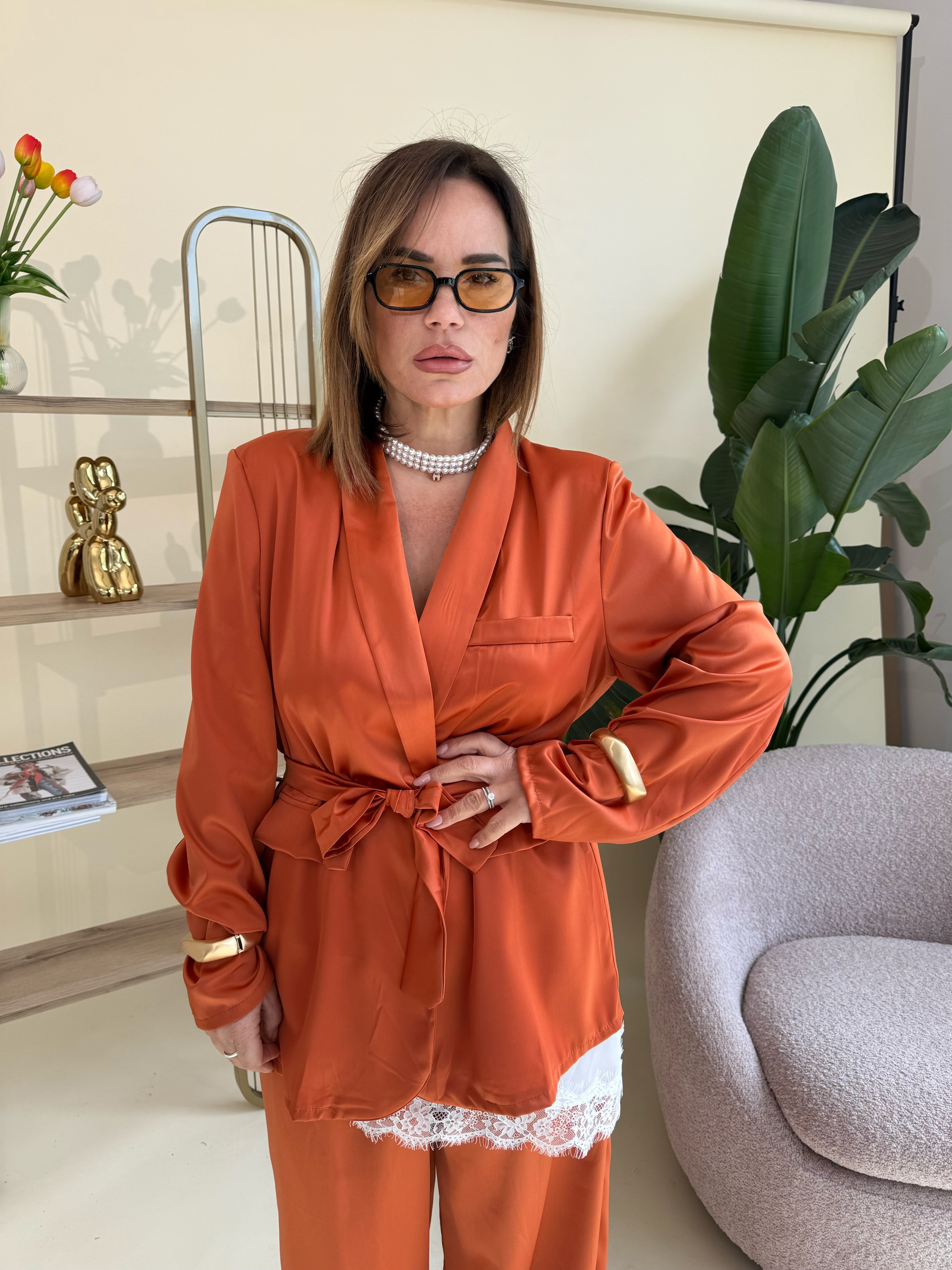 Tailleur in raso curvy