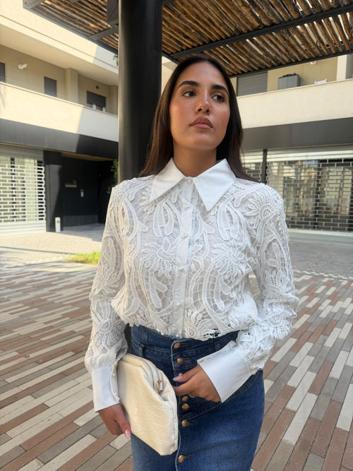 Camicia ricami macrame