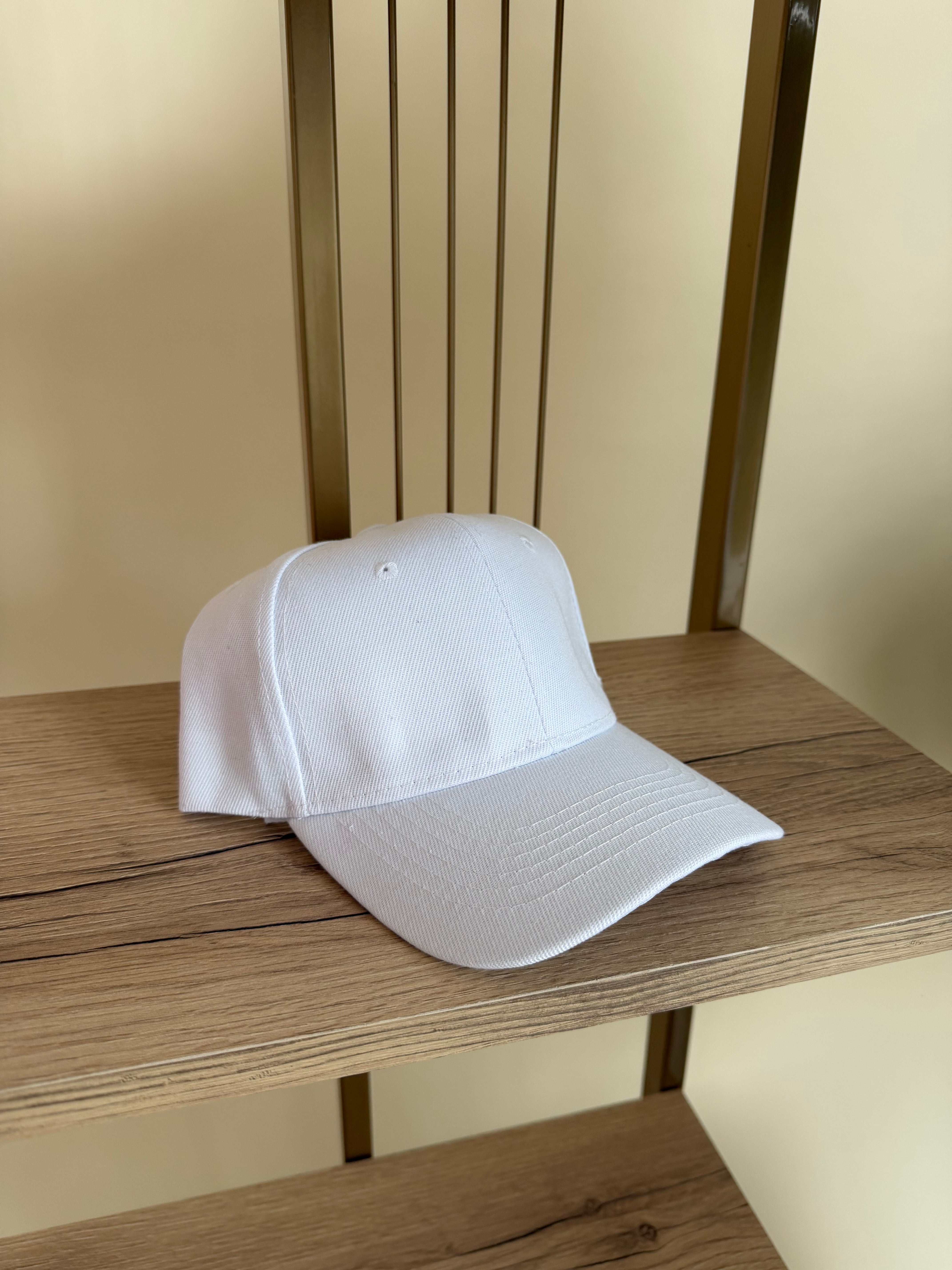 Berretto con visiera