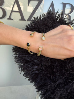 Bracciale rigido fiore