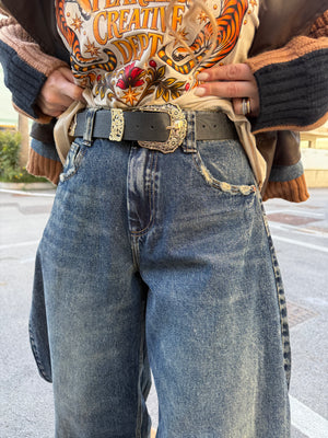 Jeans ballon sabbiato con cintura
