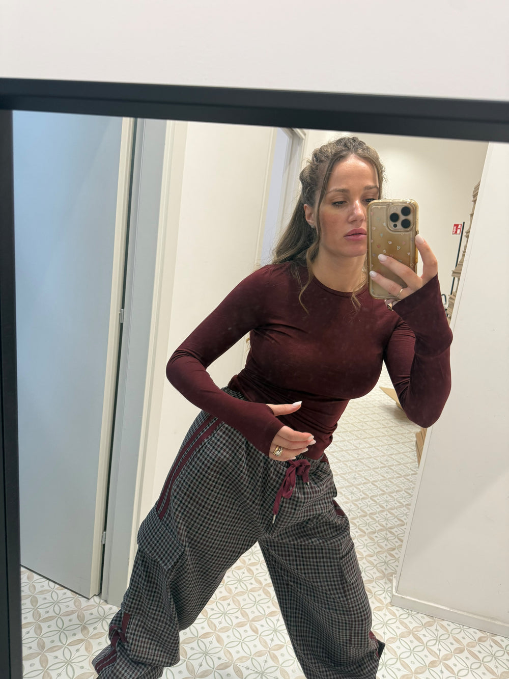 Maglia con manica guanto by Lumina