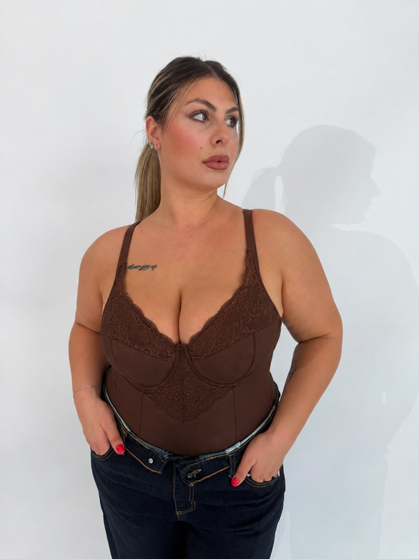 Body con dettagli in pizzo curvy
