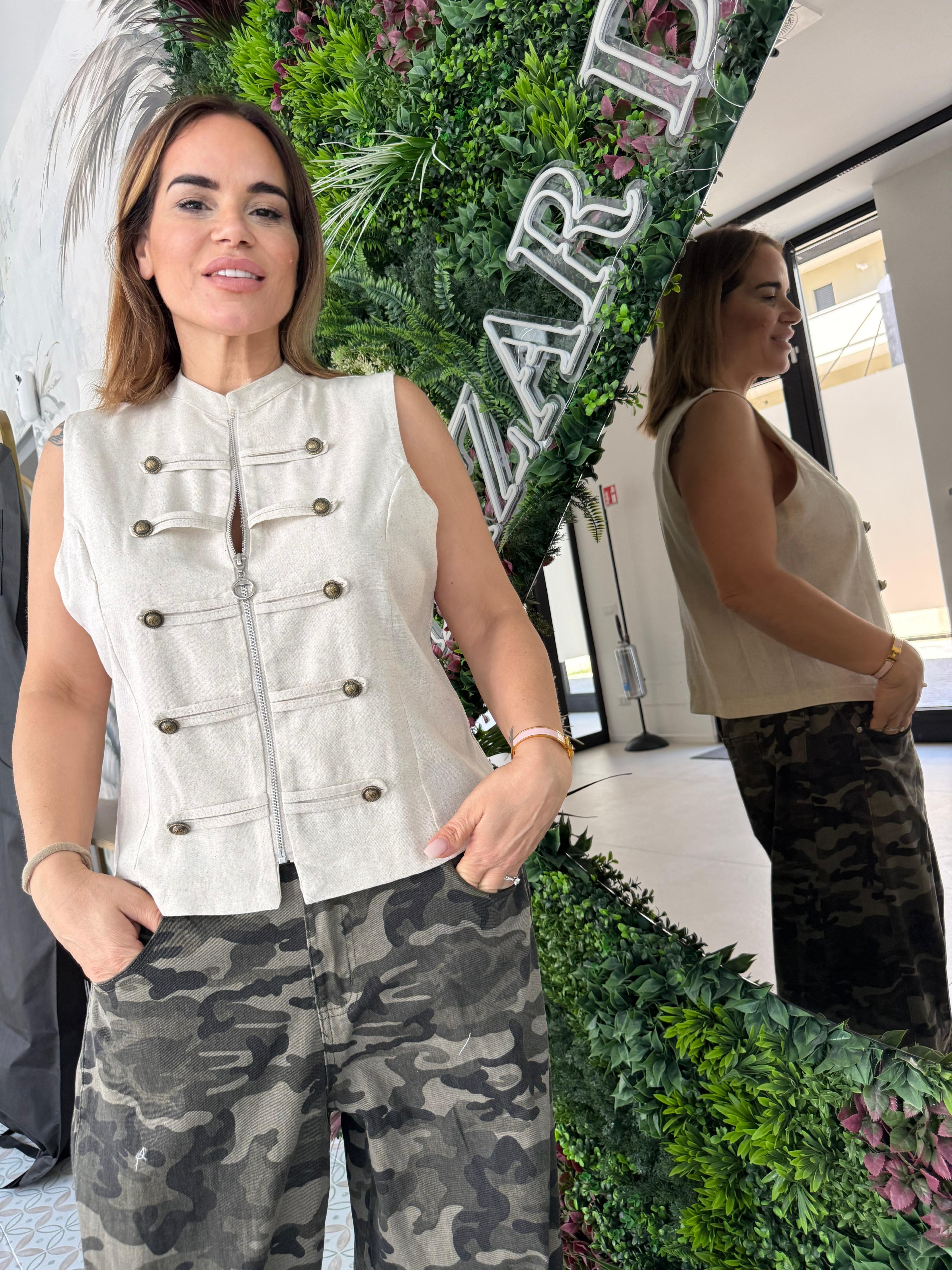 Gilet con zip curvy