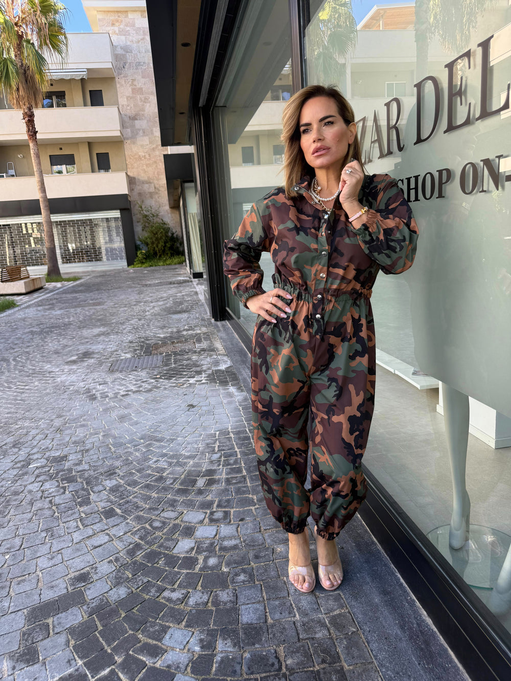 Tuta intera mimetica curvy