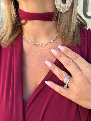 Collana onda e strass