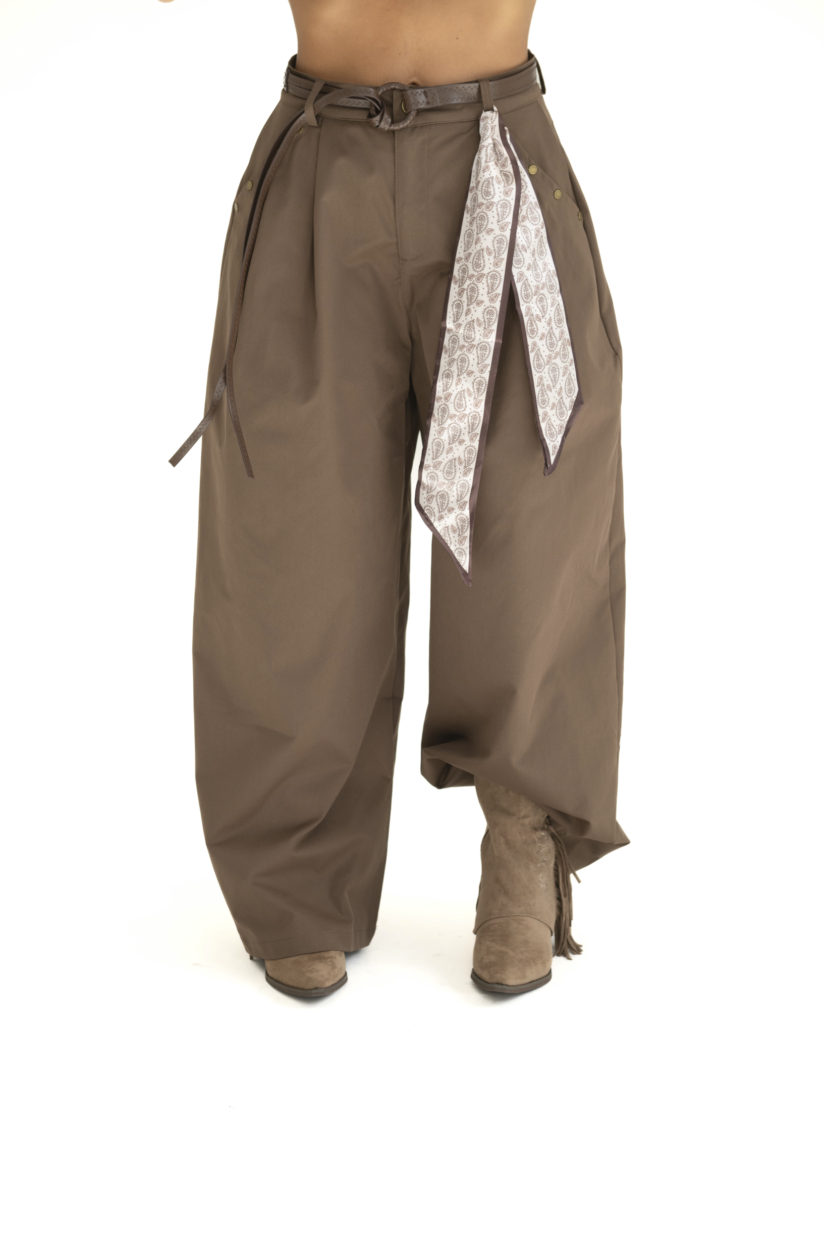 Pantalone balloon con foulard