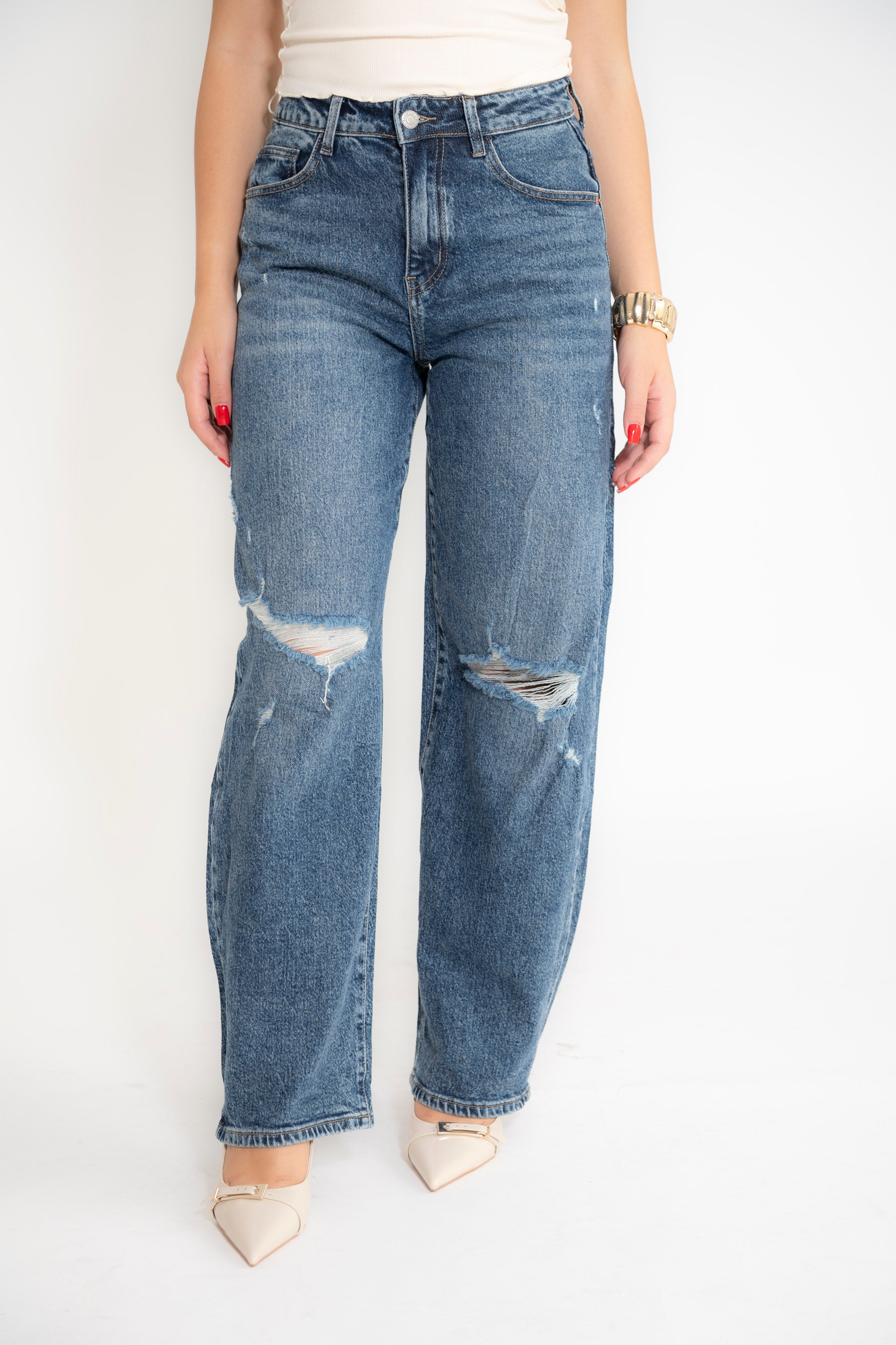 Jeans palazzo con strappi