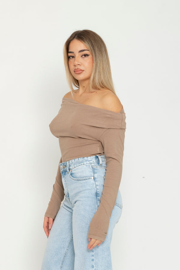 Maglia asimmetrica