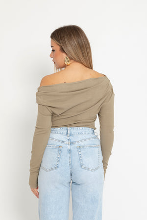 Maglia asimmetrica