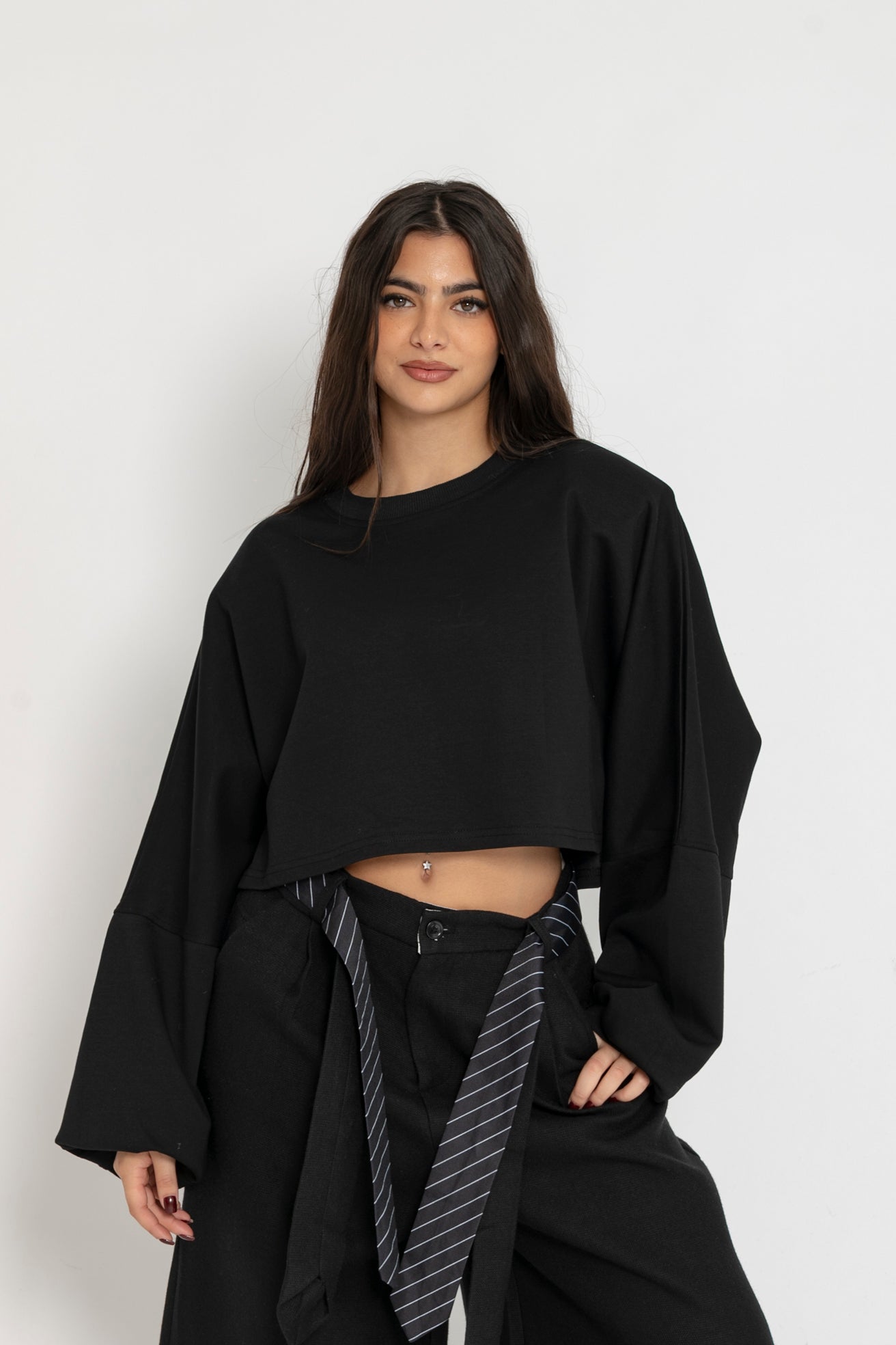 Felpa crop con spalline