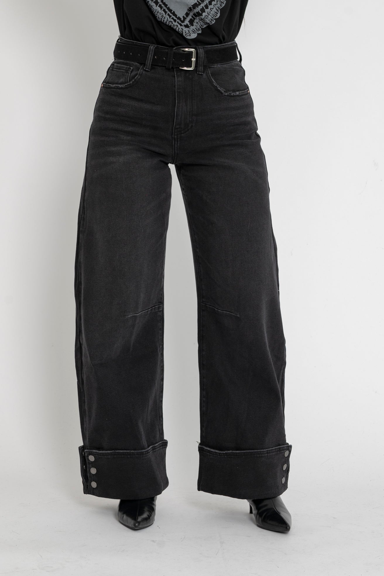 Jeans palazzo con piega black