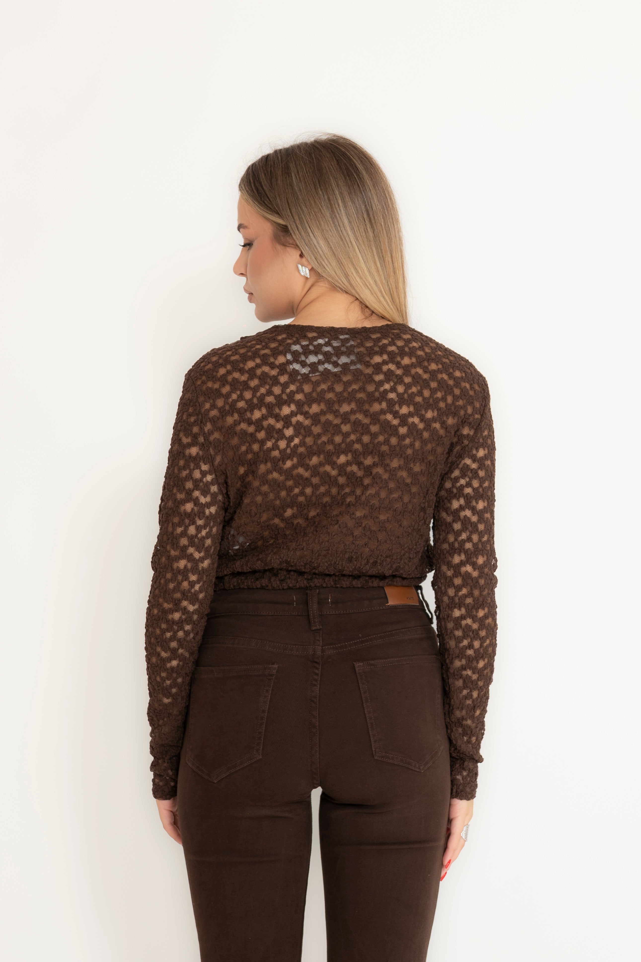 Maglia crop con micro fiori e dettaglio gold