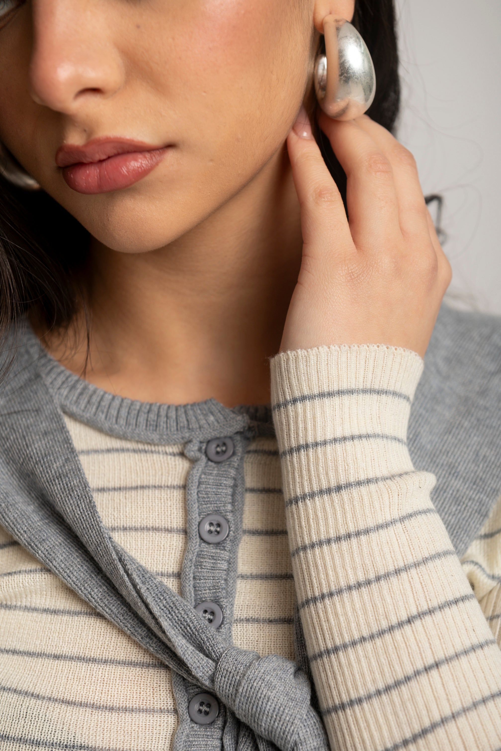 Orecchini cerchi opachi