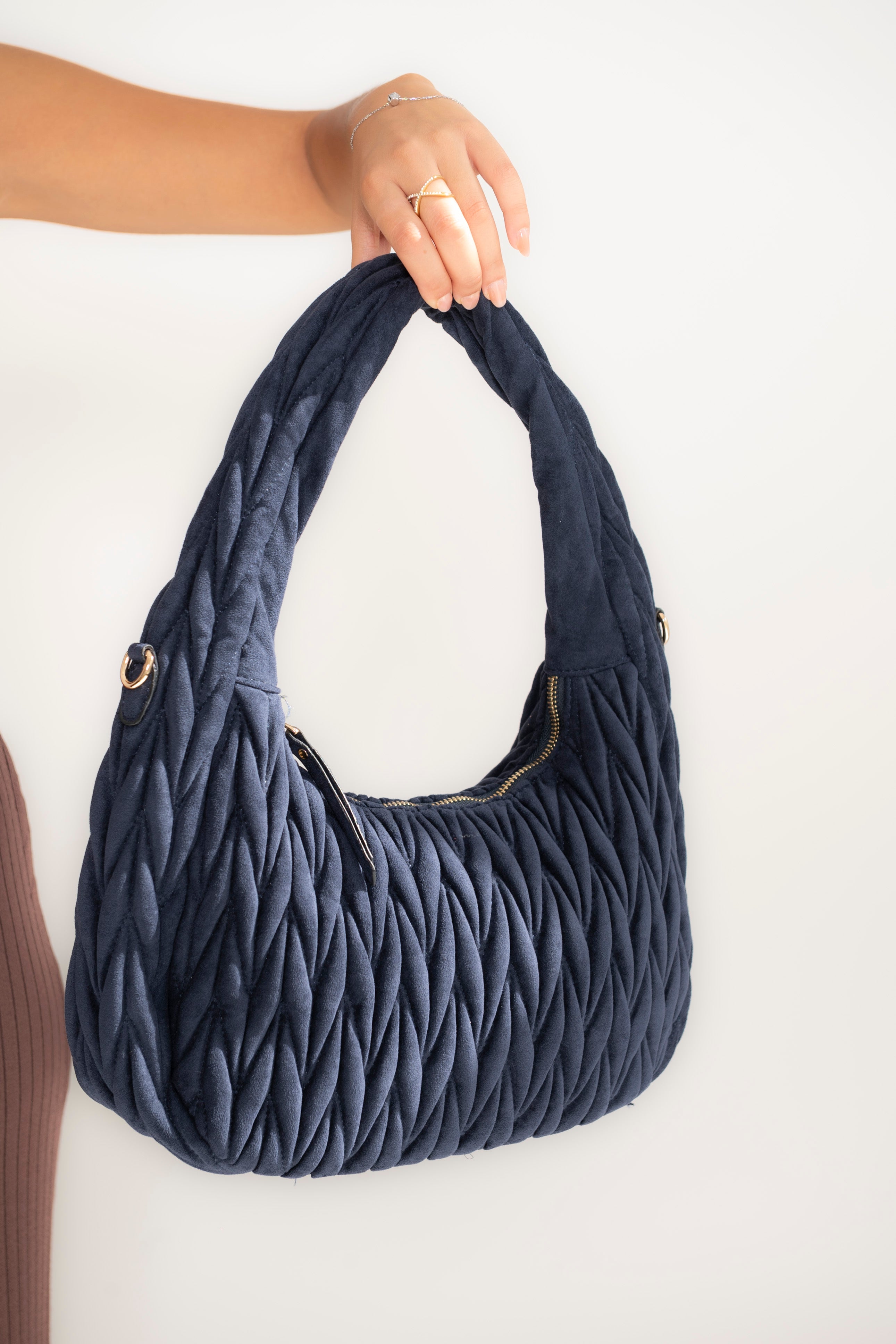 Borsa Lea