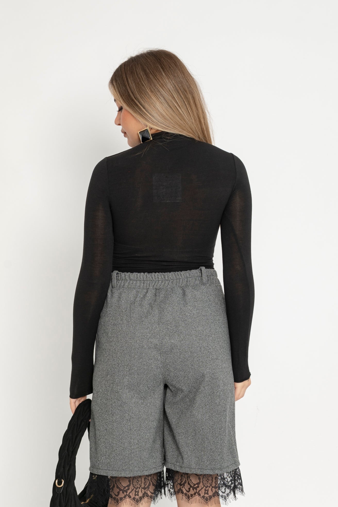 Maglia semitrasparente mezzo collo