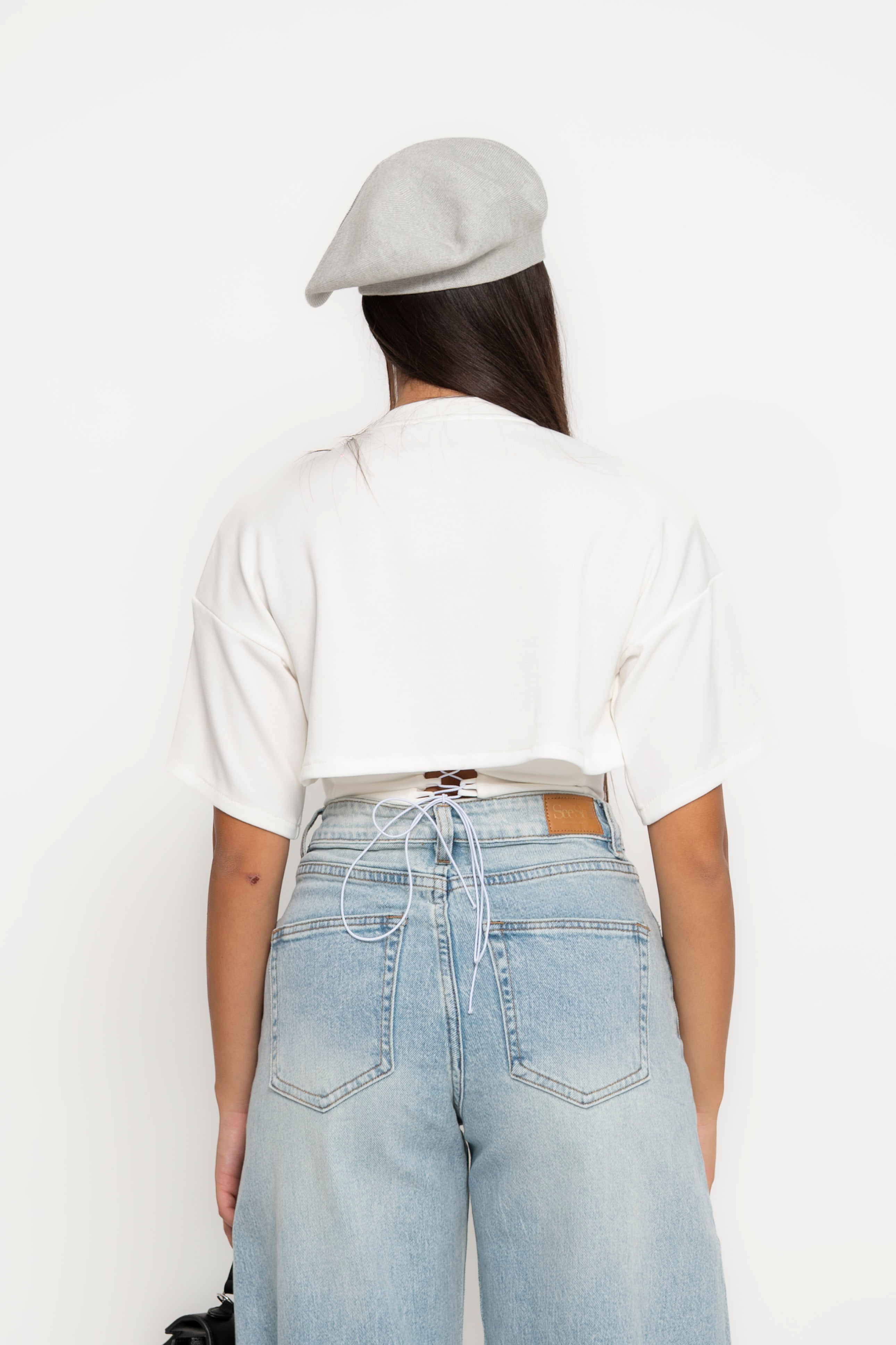 T-shirt effetto corsetto