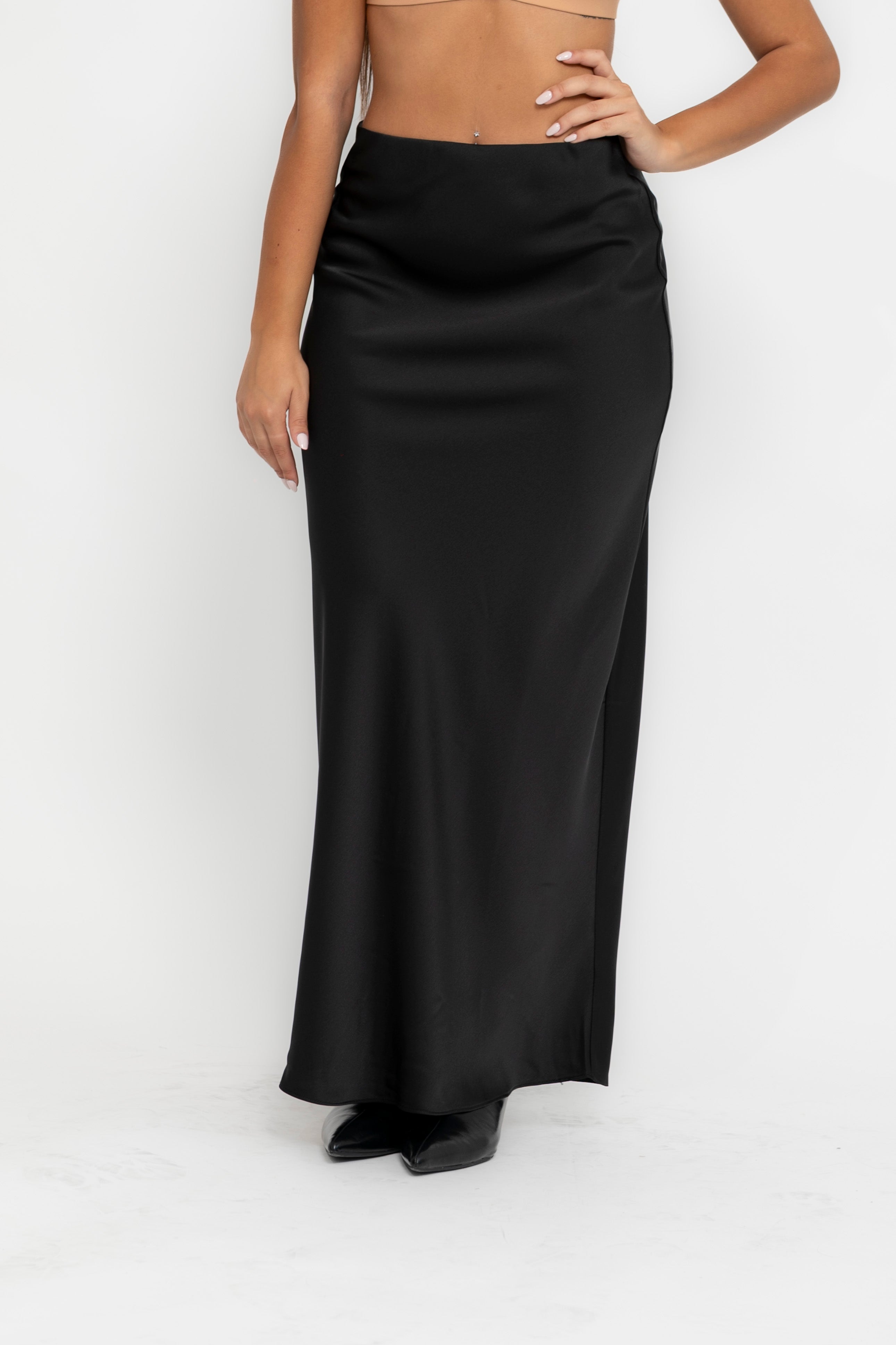 Gonna in raso midi nero