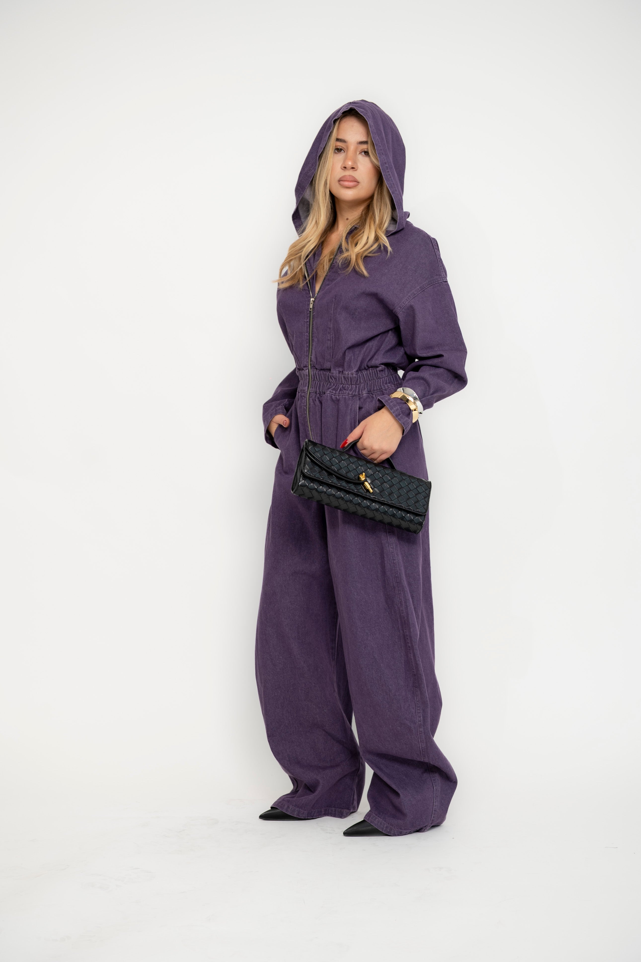 Tuta in denim viola