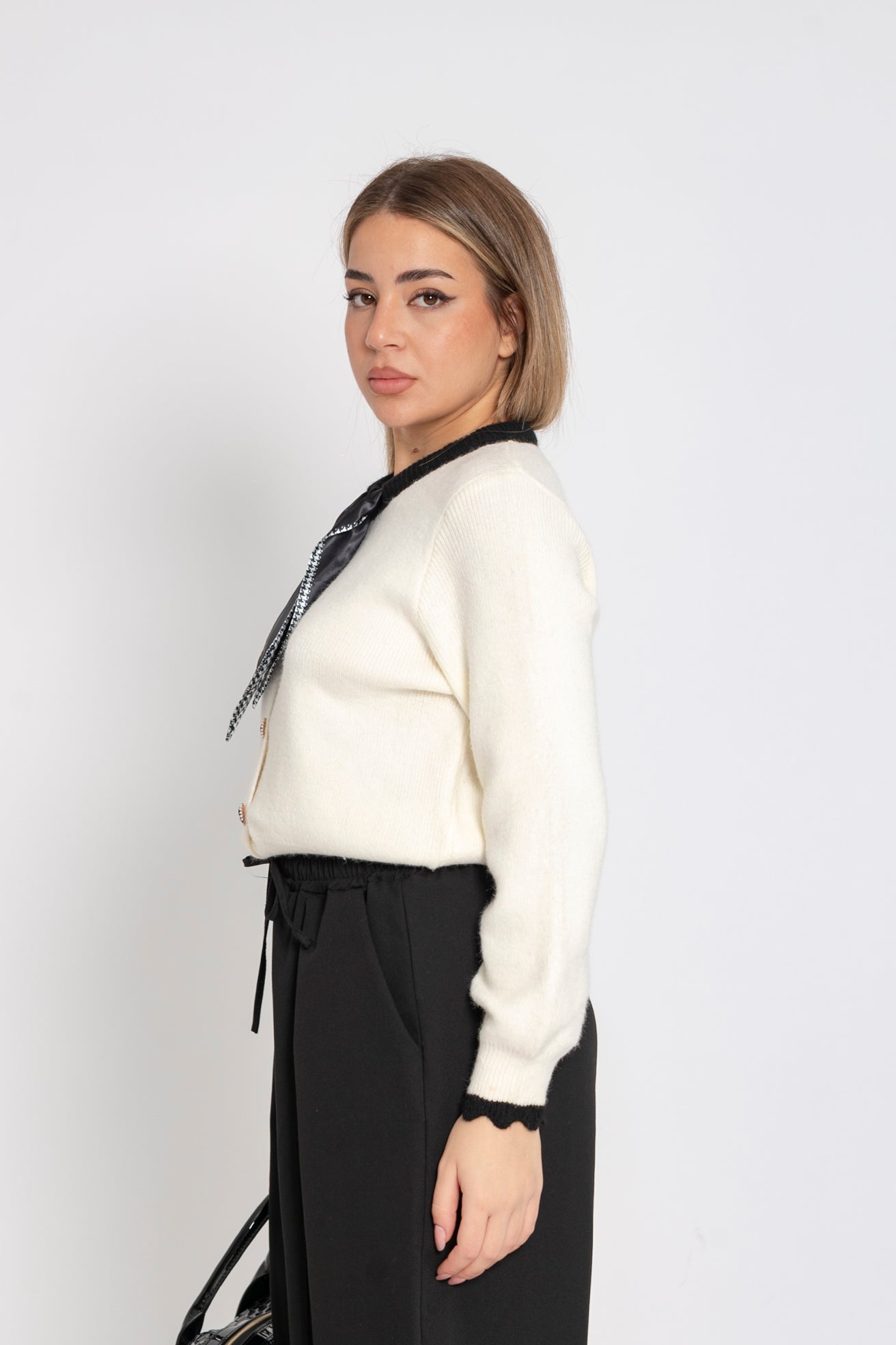 Cardigan con foulard