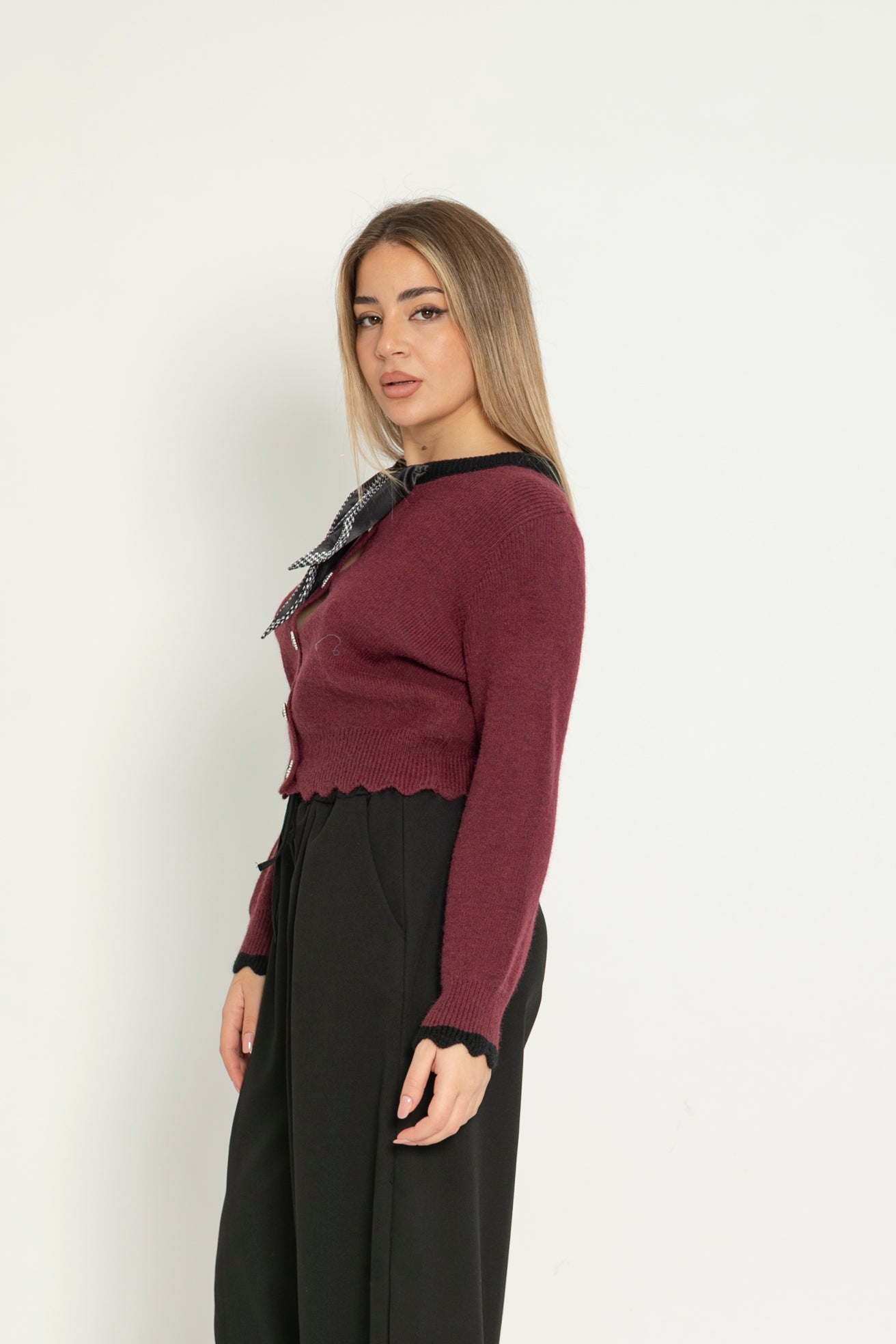 Cardigan con foulard